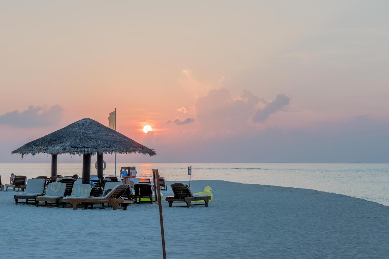 Palm Beach Island Resort & Spa Maldives Fushifaru Exterior foto