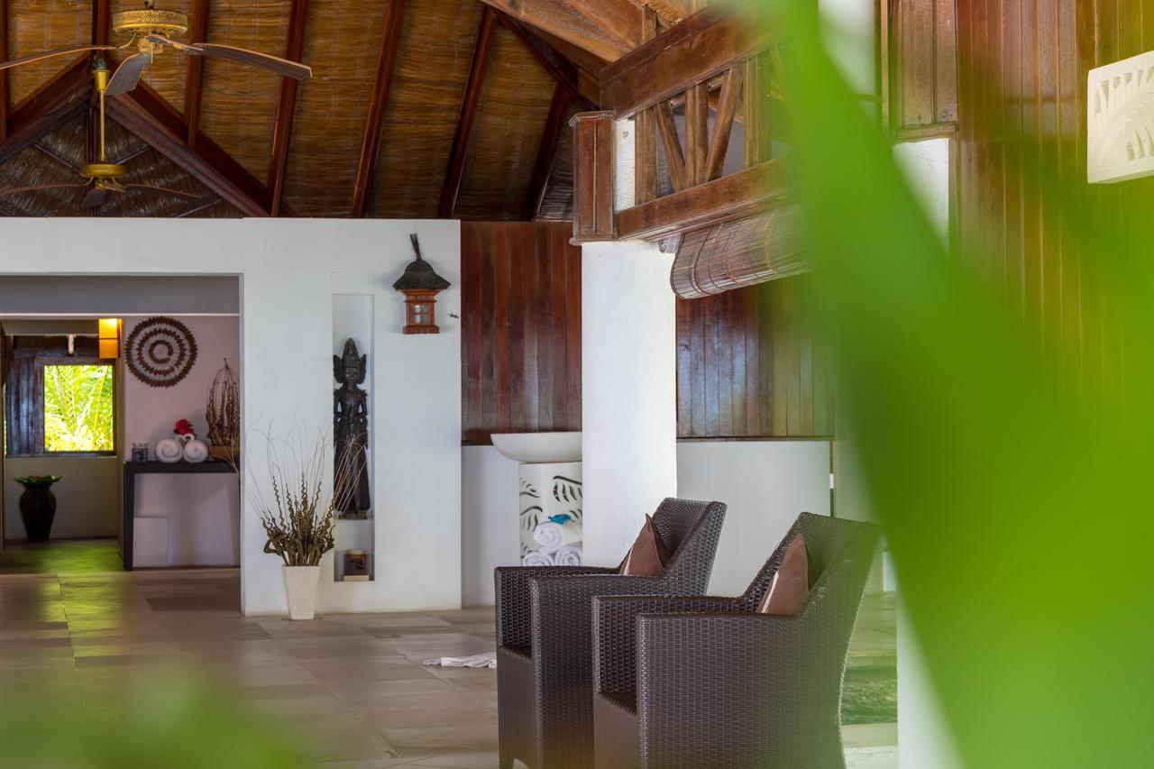 Palm Beach Island Resort & Spa Maldives Fushifaru Exterior foto