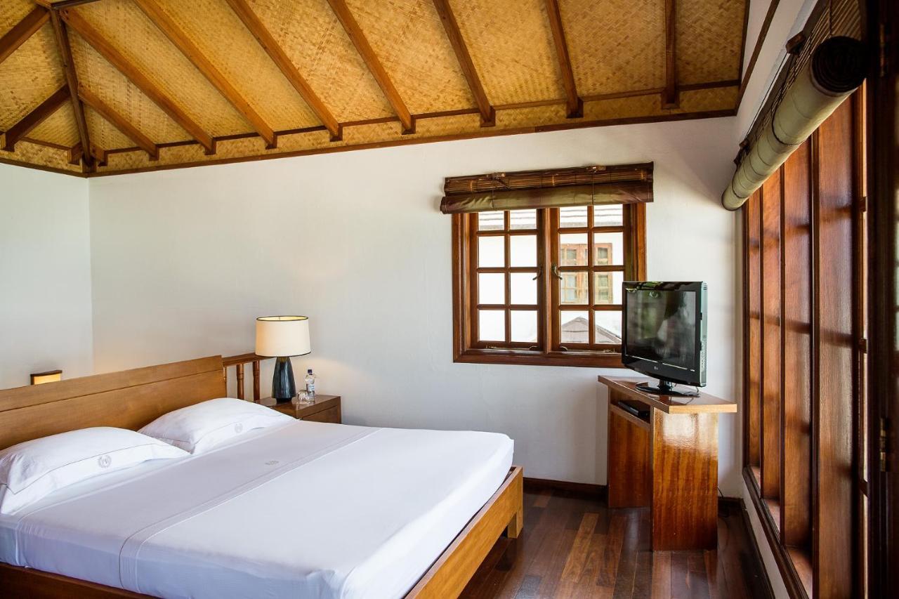 Palm Beach Island Resort & Spa Maldives Fushifaru Exterior foto